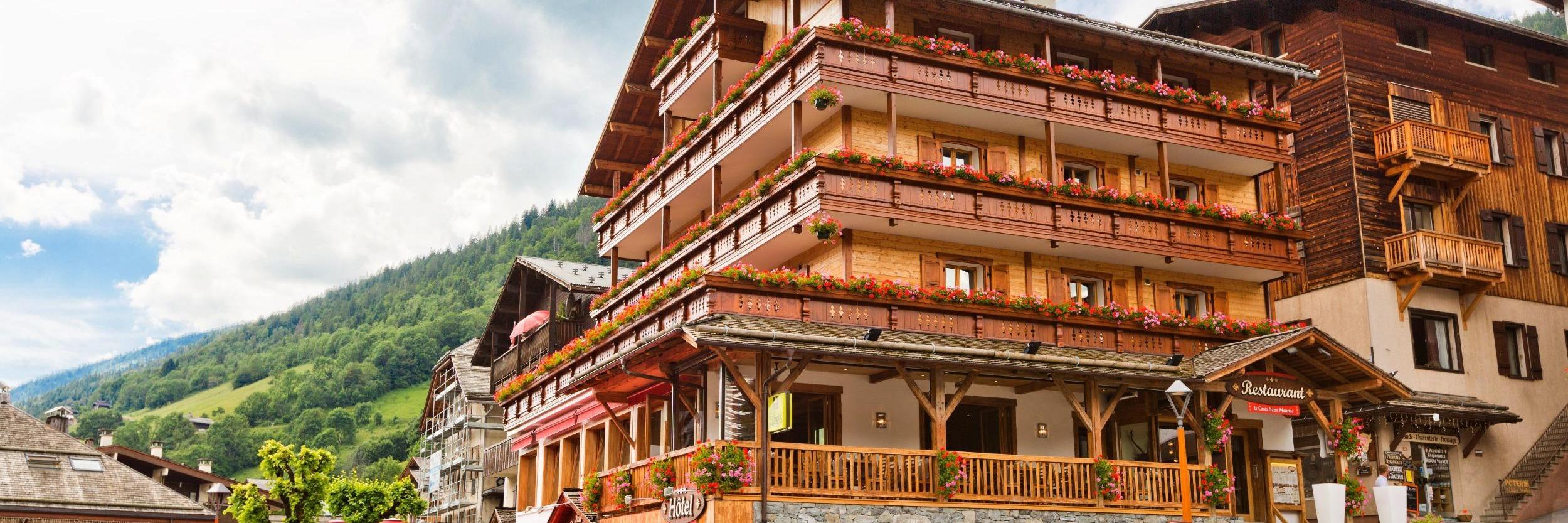 Logis La Croix-Saint-Maurice Le Grand-Bornand Exterior foto