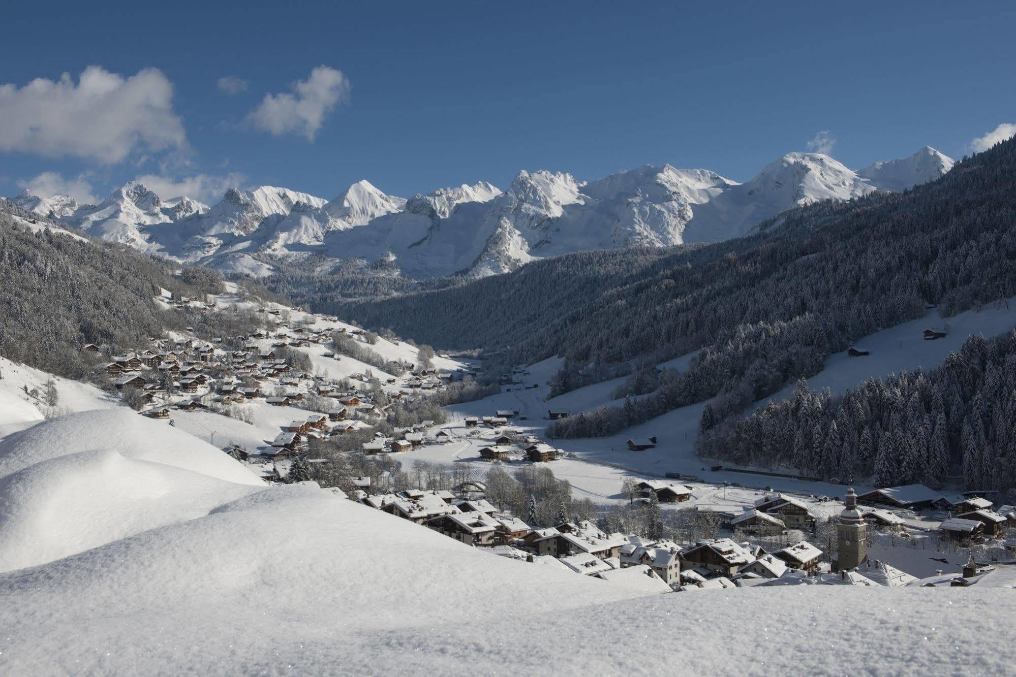 Logis La Croix-Saint-Maurice Le Grand-Bornand Exterior foto