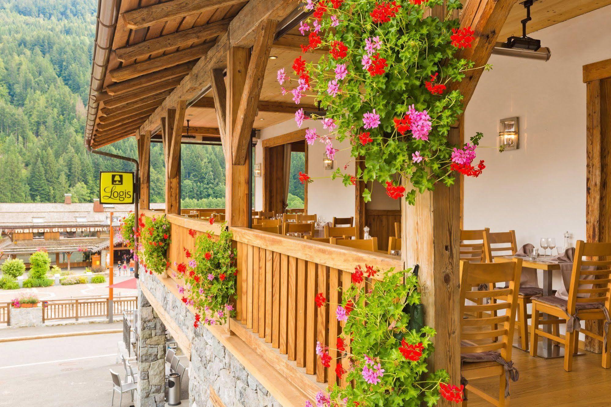Logis La Croix-Saint-Maurice Le Grand-Bornand Exterior foto